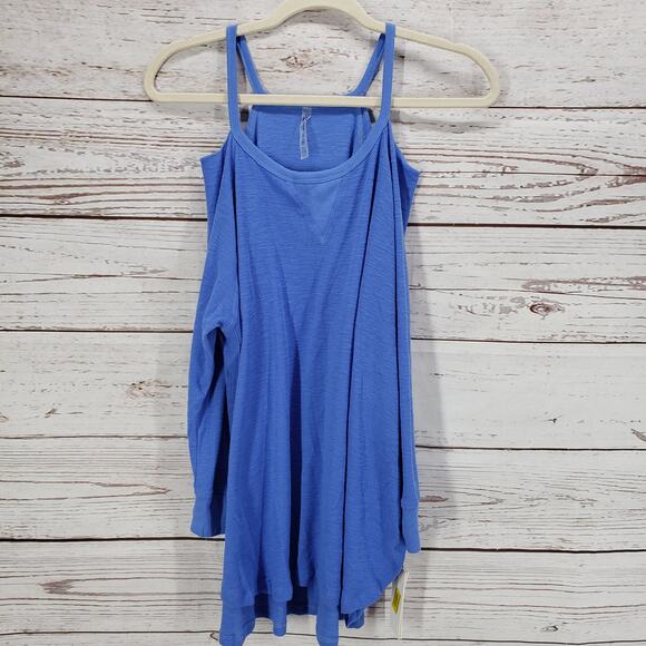 Calvin Klein Performance New Women's Blue Cold Shoulder Top Size Large - Picture 2 of 12